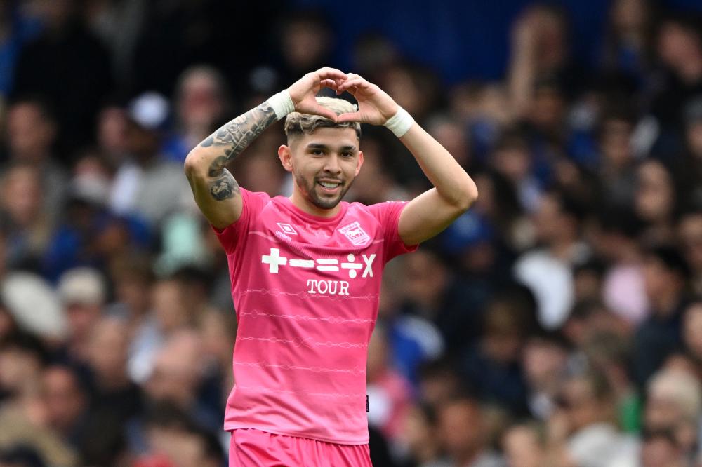 挥梅西作为 挥梅西作为